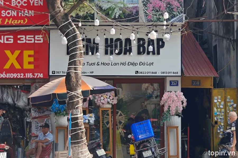 Tiệm Hoa Bắp