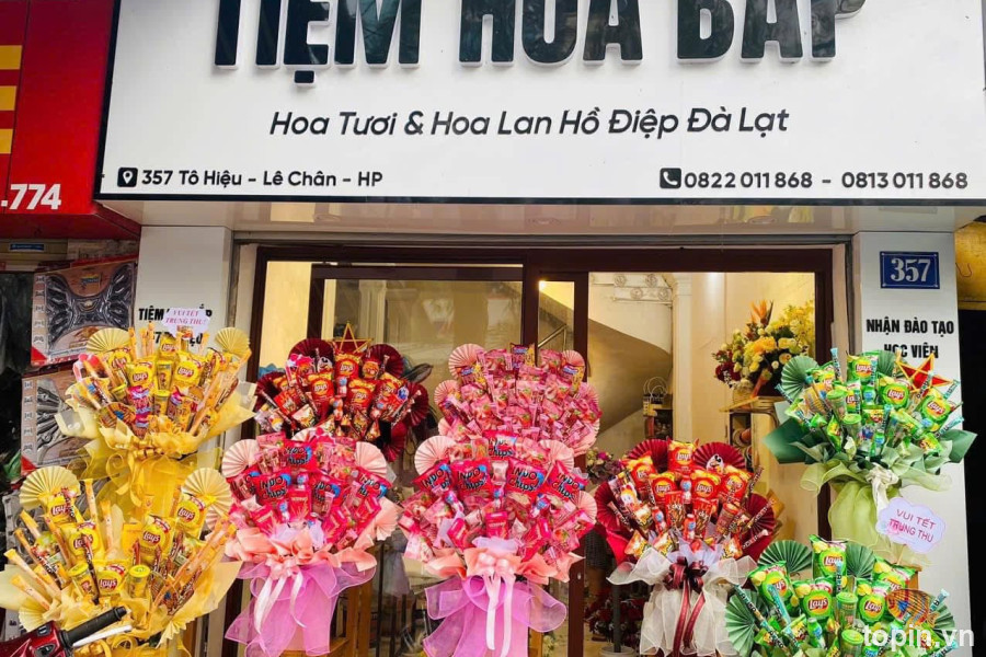 Tiệm Hoa Bắp
