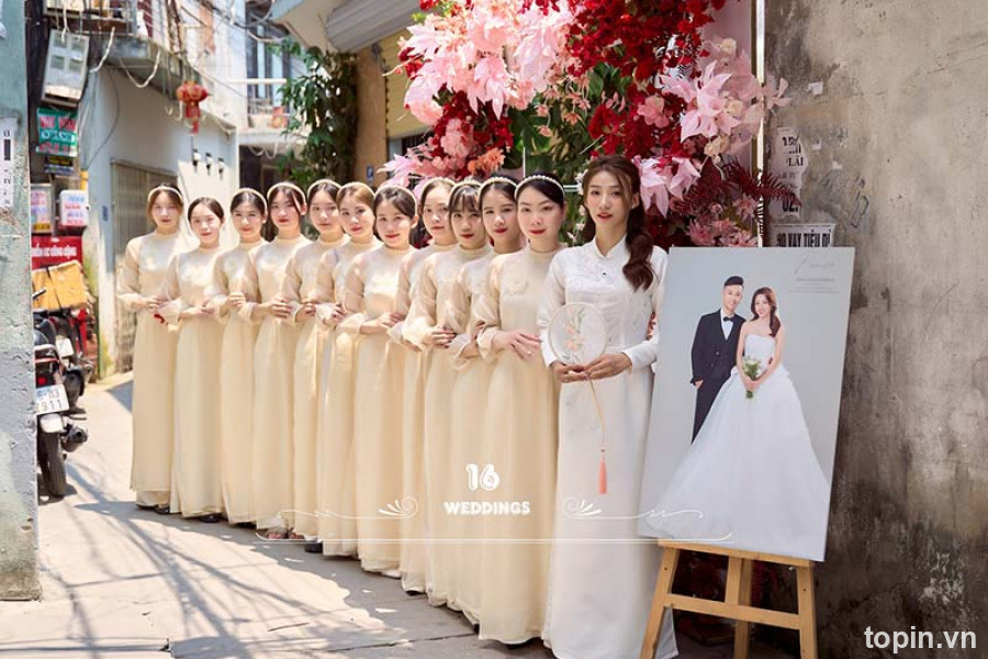 16 Weddings