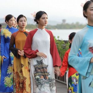 Áo Dài Huế Hoàng Oanh