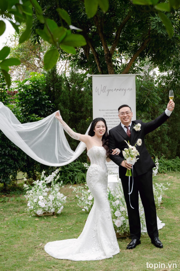 Váy Cưới Hàn Thủy