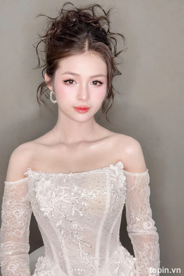 Váy Cưới Hàn Thủy