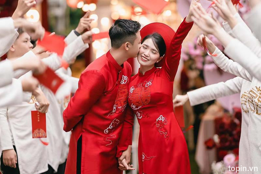 Váy Cưới Hàn Thủy