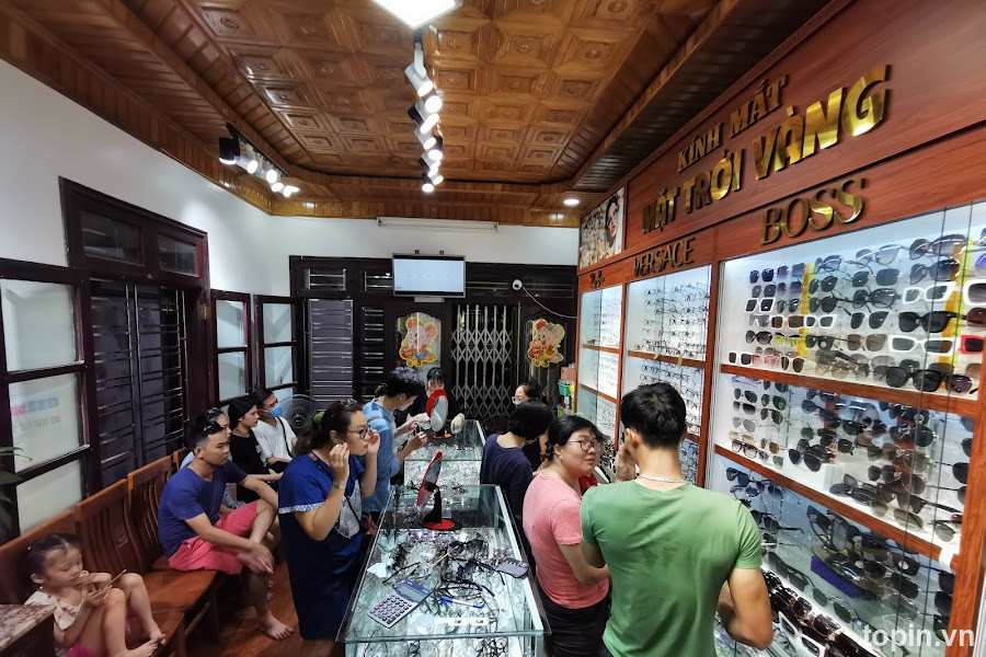 Kính Mắt Mặt Trời Vàng - 69 Nguyễn Công Trứ