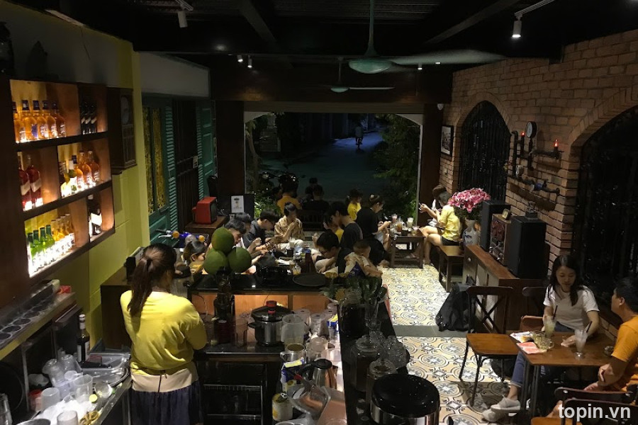 1976 Cafe