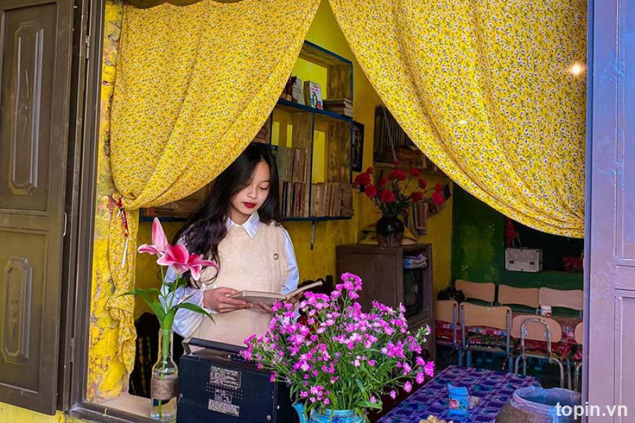 Tiệm Cafe 88