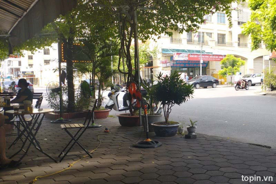 Cafe Trung Hiếu