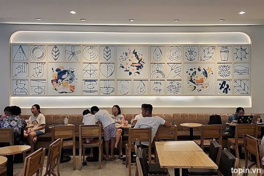 Highlands Coffee - 125 Trần Thành Ngọ