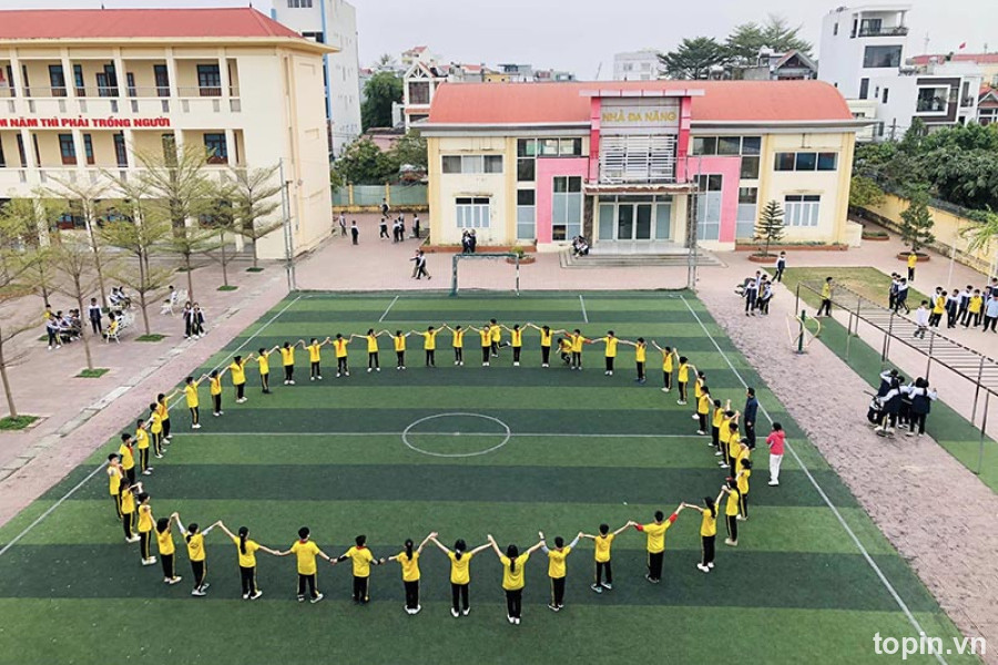 Trường THCS Bạch Đằng