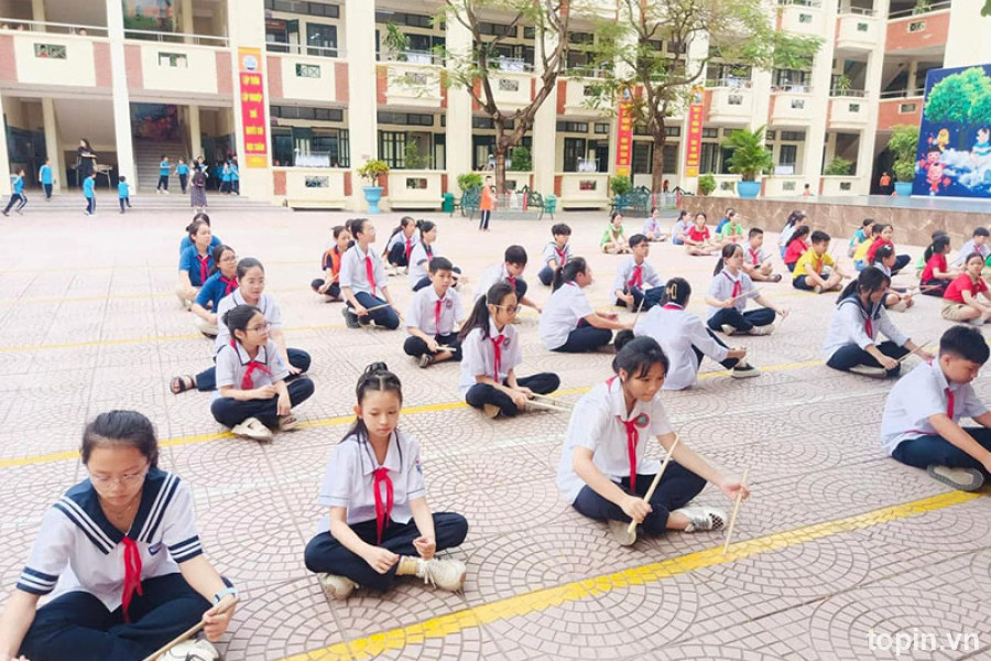 Trường THCS Chu Văn An