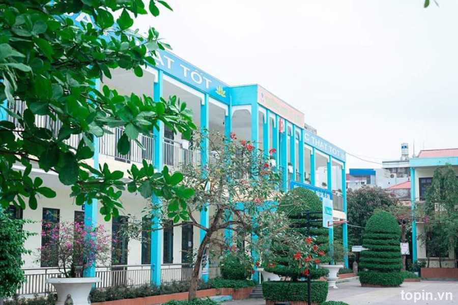 Trường THCS Lê Chân