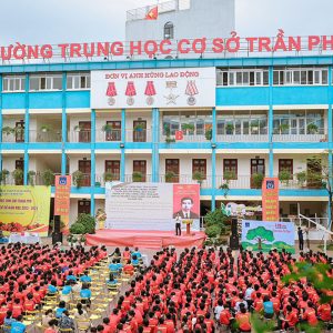 Trường THCS Trần Phú