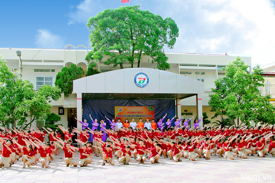 Trường Tiểu Học Bạch Đằng