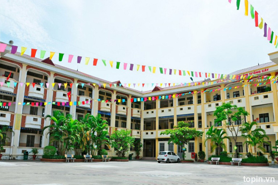 Trường Tiểu Học Hùng Vương