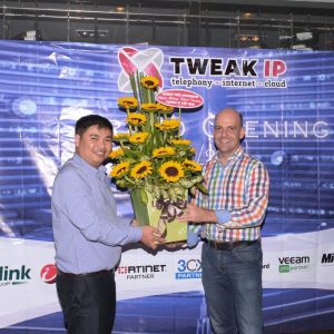 Tweak IP Việt Nam