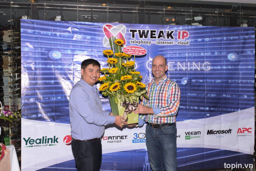Tweak IP Việt Nam