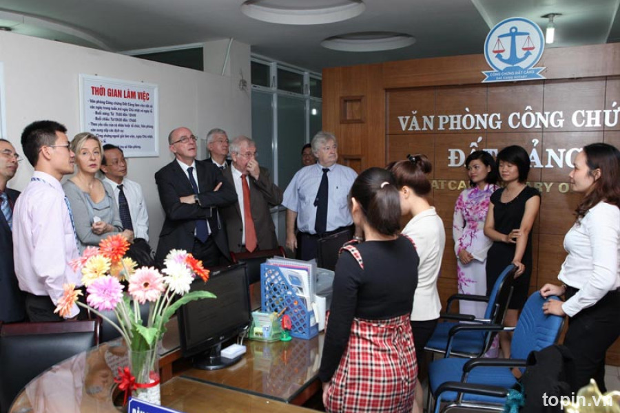 Văn Phòng Công Chứng Đất Cảng