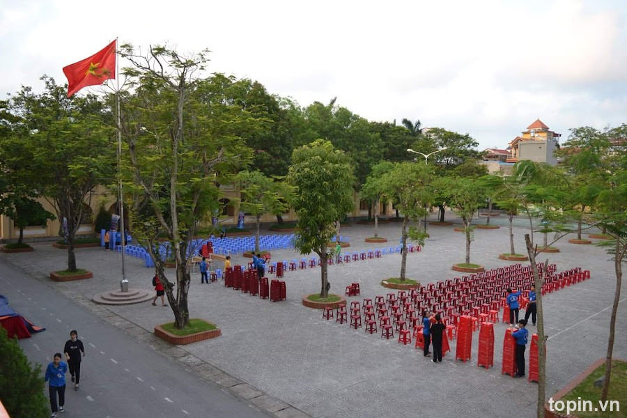 Trường THPT Thái Phiên