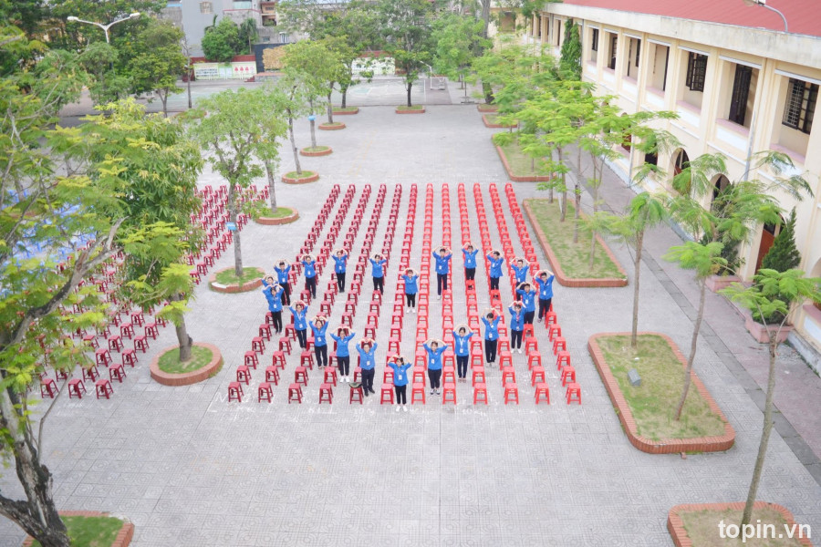 Trường THPT Thái Phiên